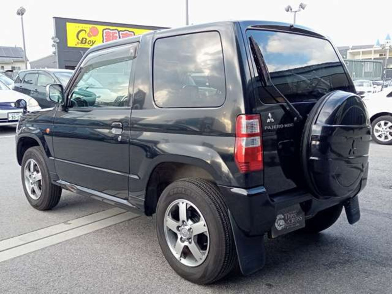 PAJERO MINI