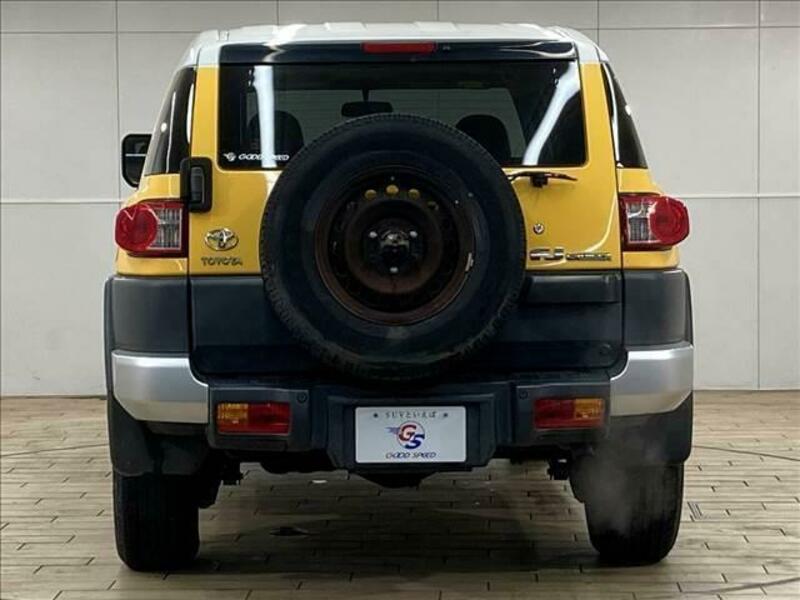 FJ CRUISER