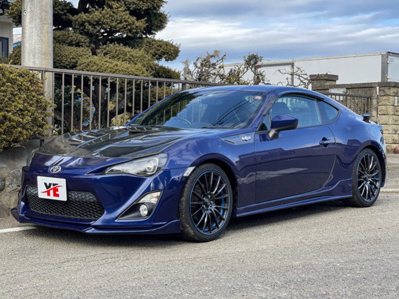 TOYOTA 86