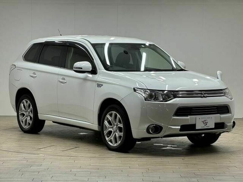 OUTLANDER PHEV