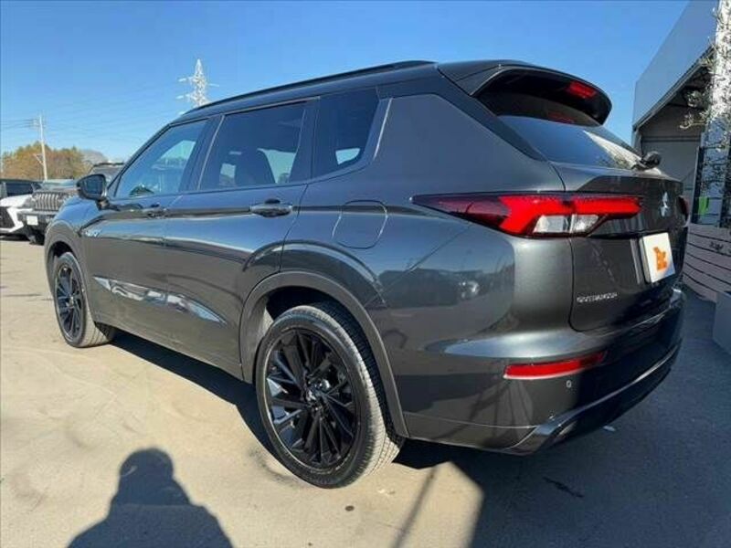 OUTLANDER PHEV