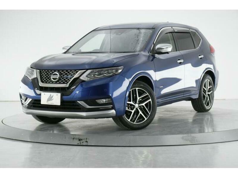 X-TRAIL