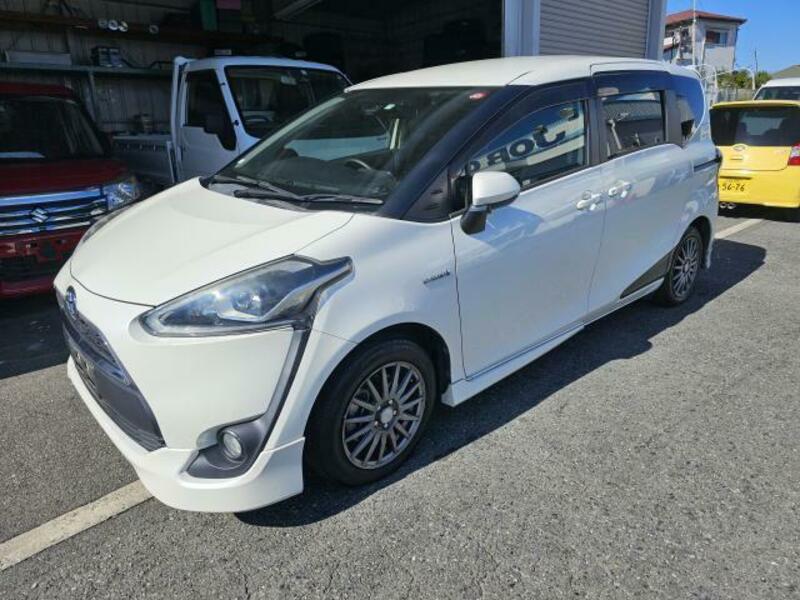 TOYOTA SIENTA