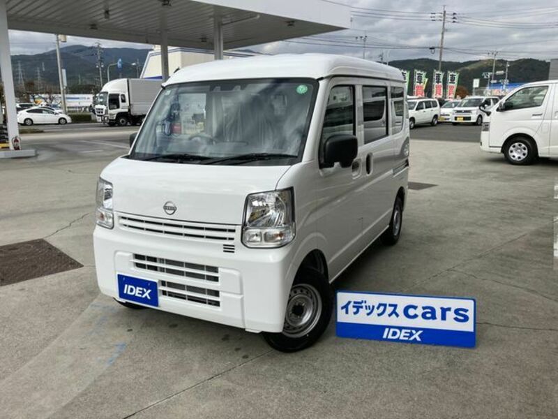 NISSAN CLIPPER VAN