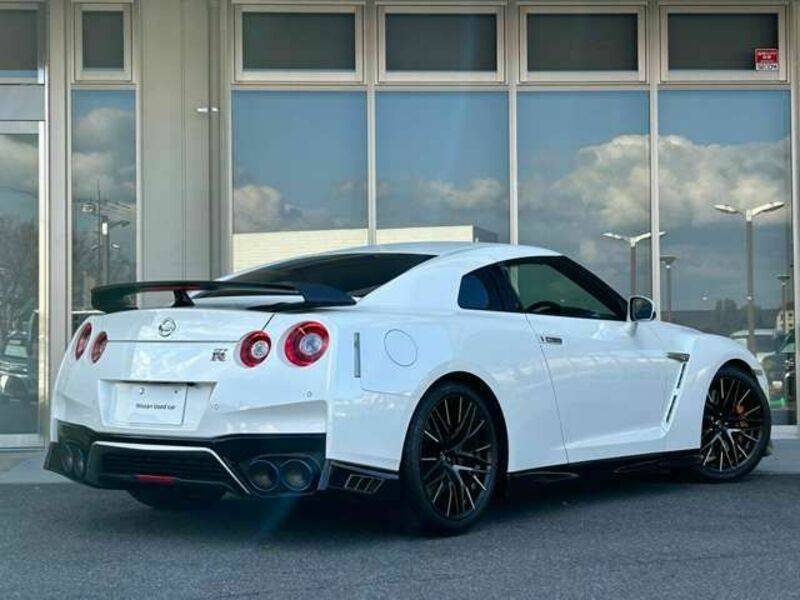 GT-R