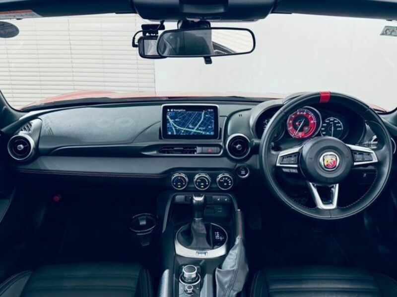 ABARTH 124 SPIDER