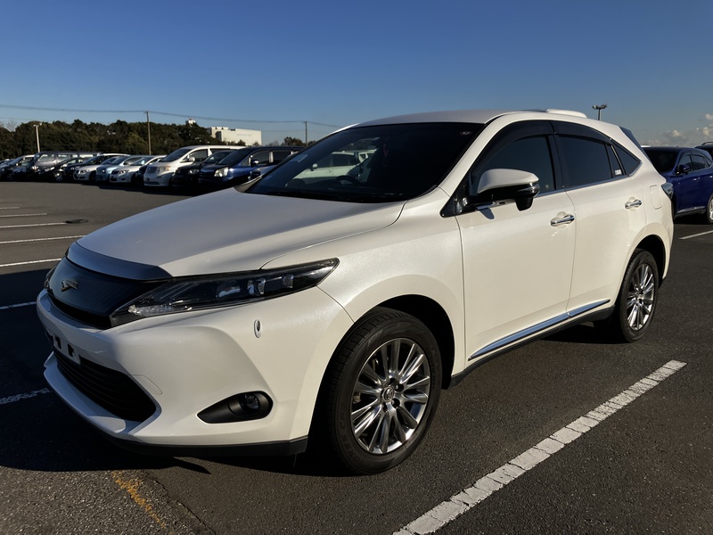 TOYOTA HARRIER