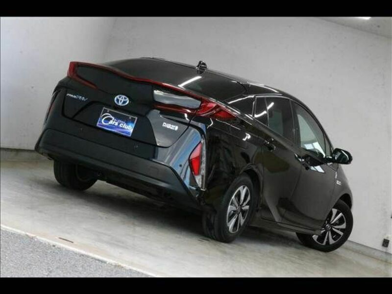 PRIUS PHV