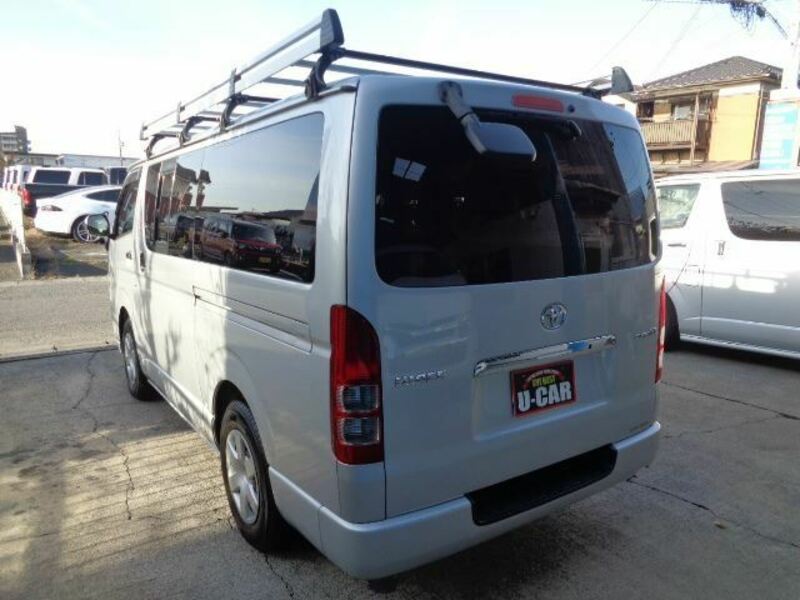 HIACE