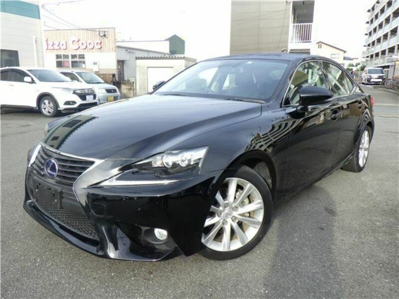 LEXUS IS