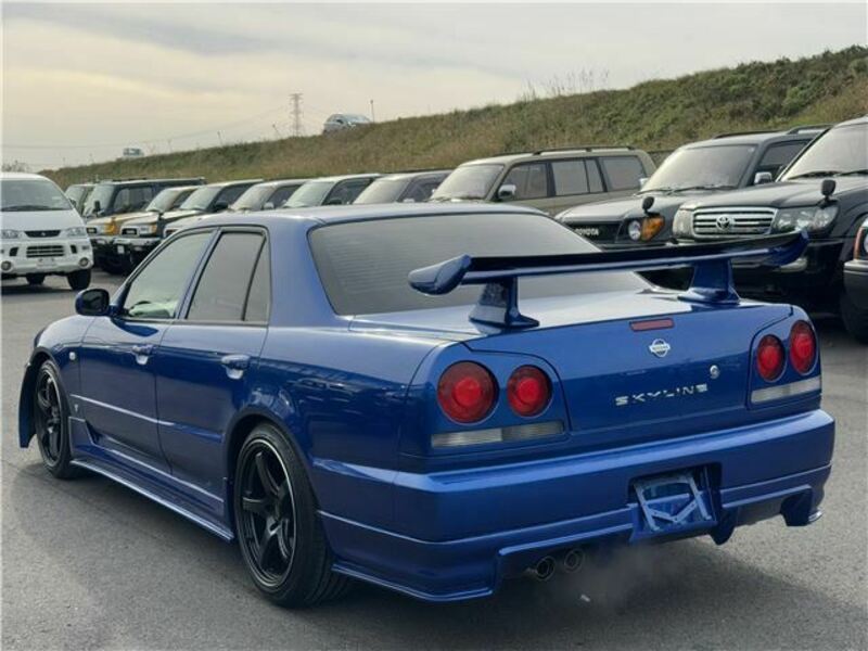 SKYLINE