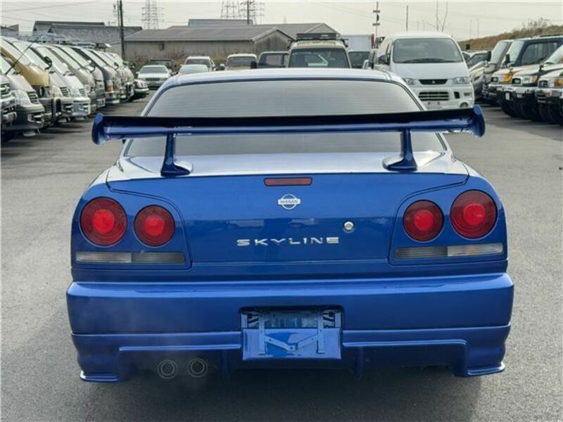 SKYLINE