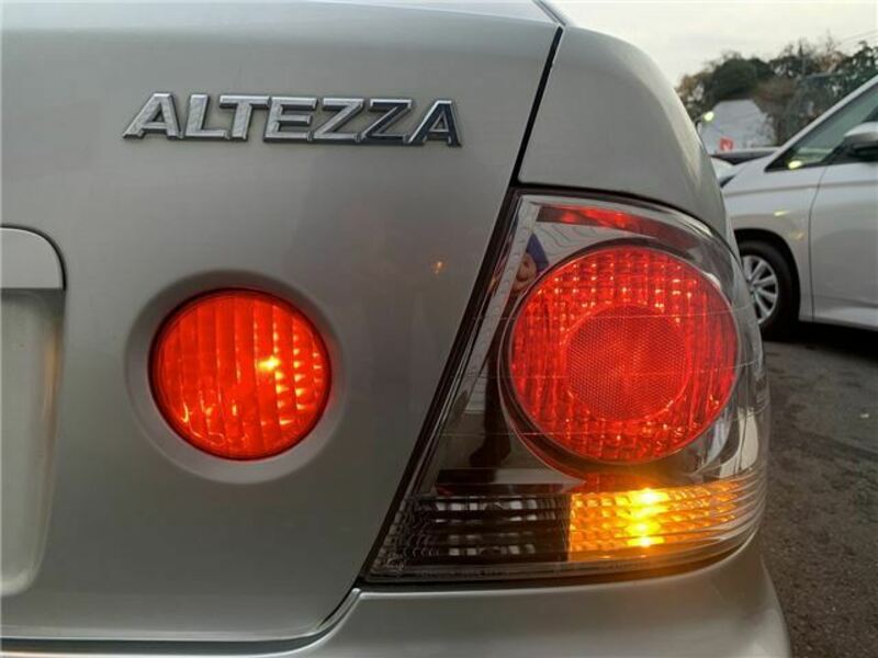 ALTEZZA