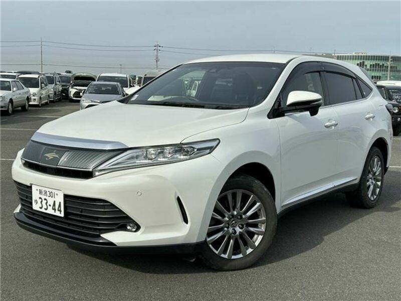 TOYOTA HARRIER