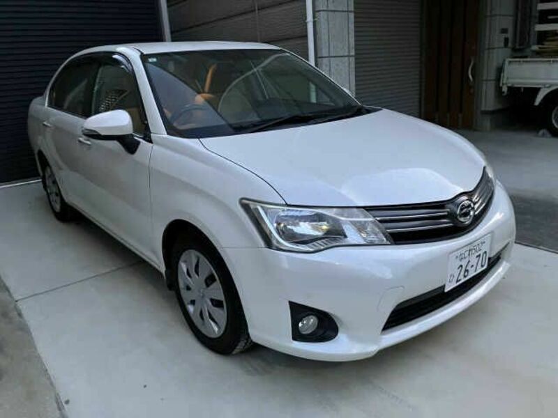 TOYOTA COROLLA AXIO