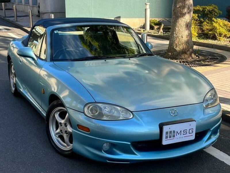 MAZDA ROADSTER