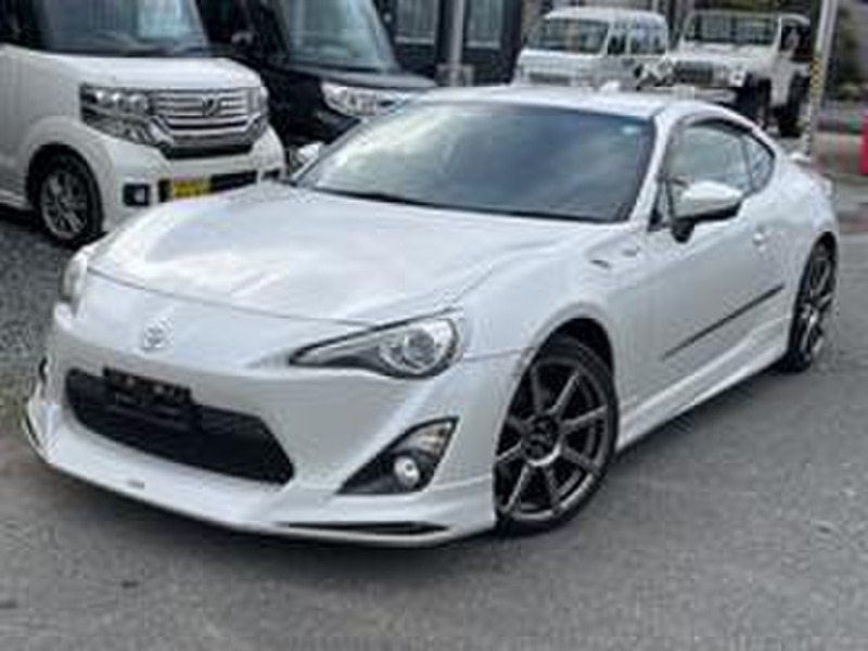 TOYOTA 86