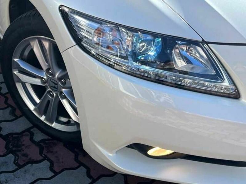 CR-Z