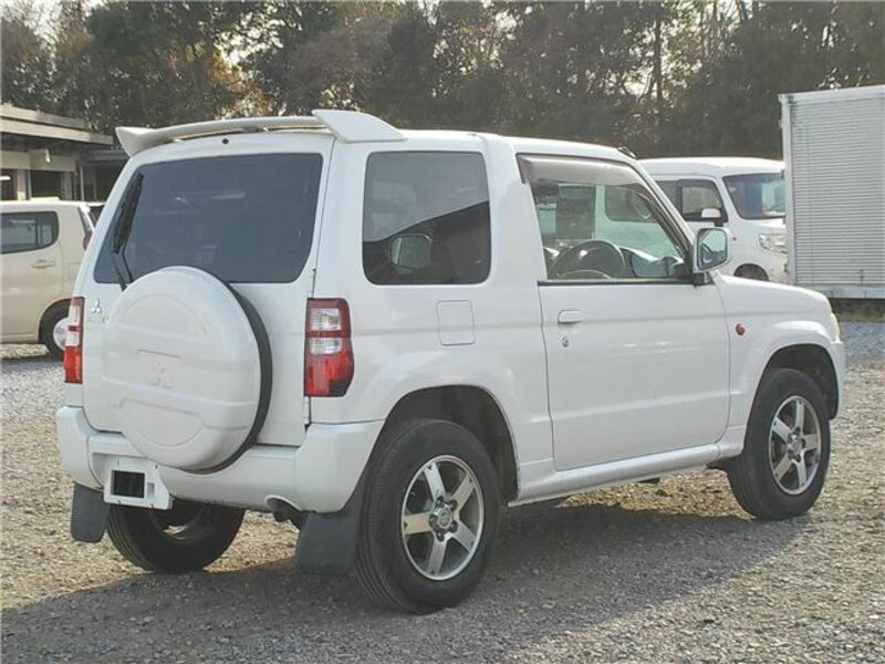 PAJERO MINI