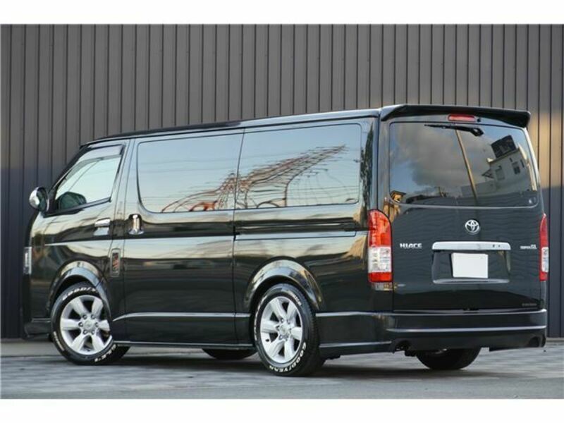 HIACE VAN