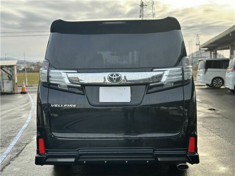 VELLFIRE