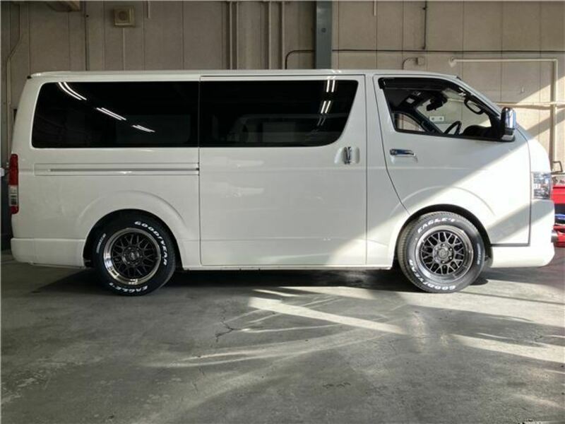 HIACE