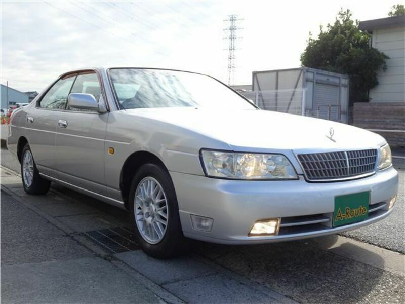 NISSAN LAUREL