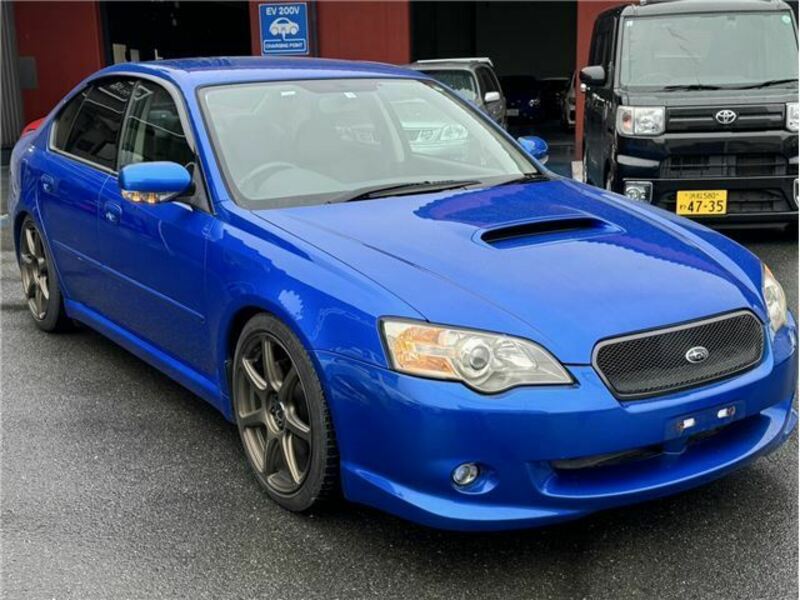 SUBARU LEGACY B4