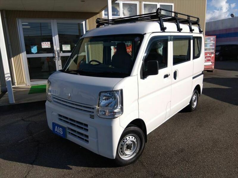 MITSUBISHI MINICAB VAN