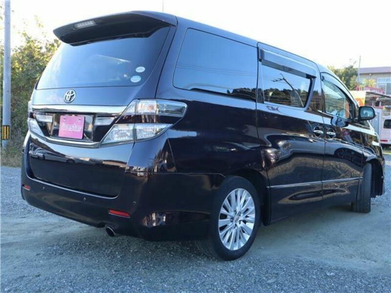 VELLFIRE