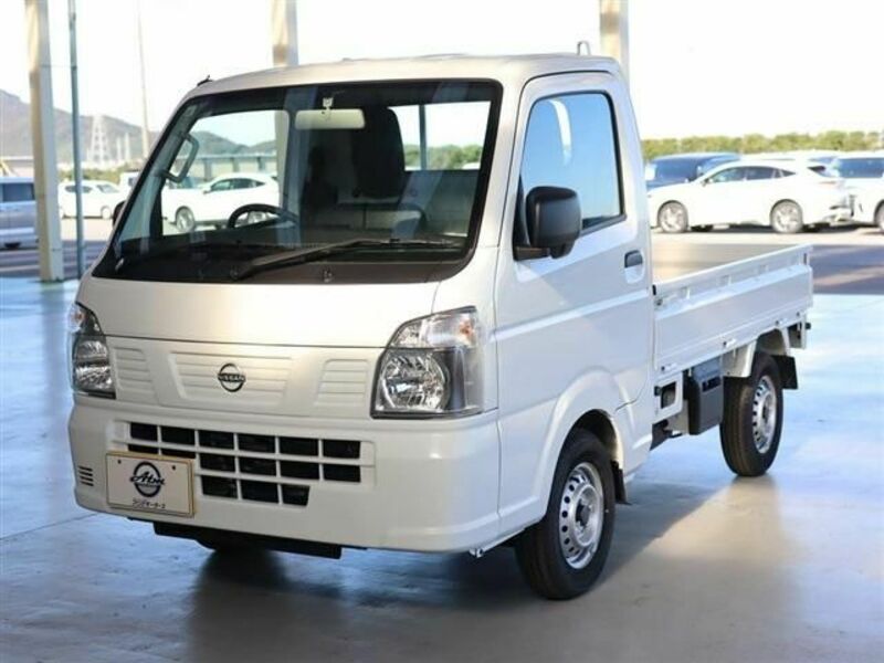 NISSAN CLIPPER TRUCK