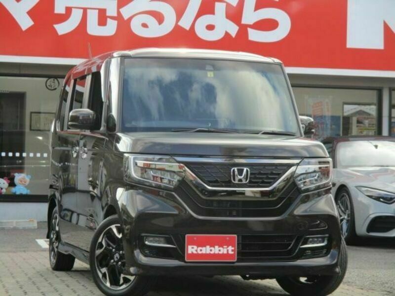 HONDA N BOX CUSTOM