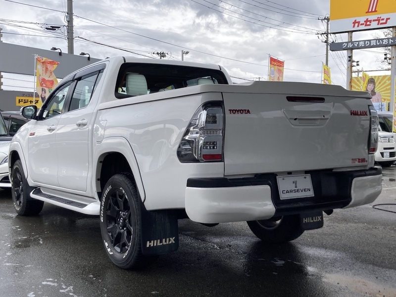 HILUX