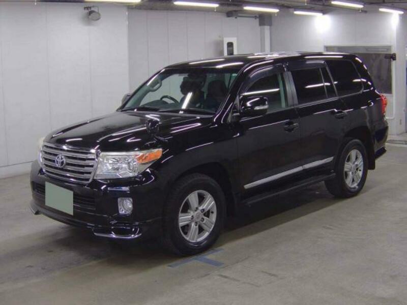 TOYOTA LAND CRUISER