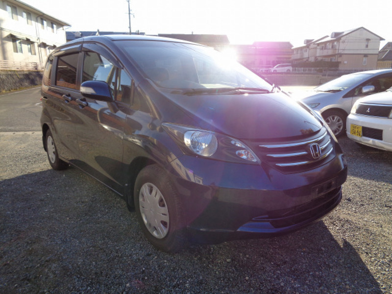 HONDA FREED