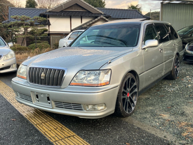 TOYOTA CROWN ESTATE