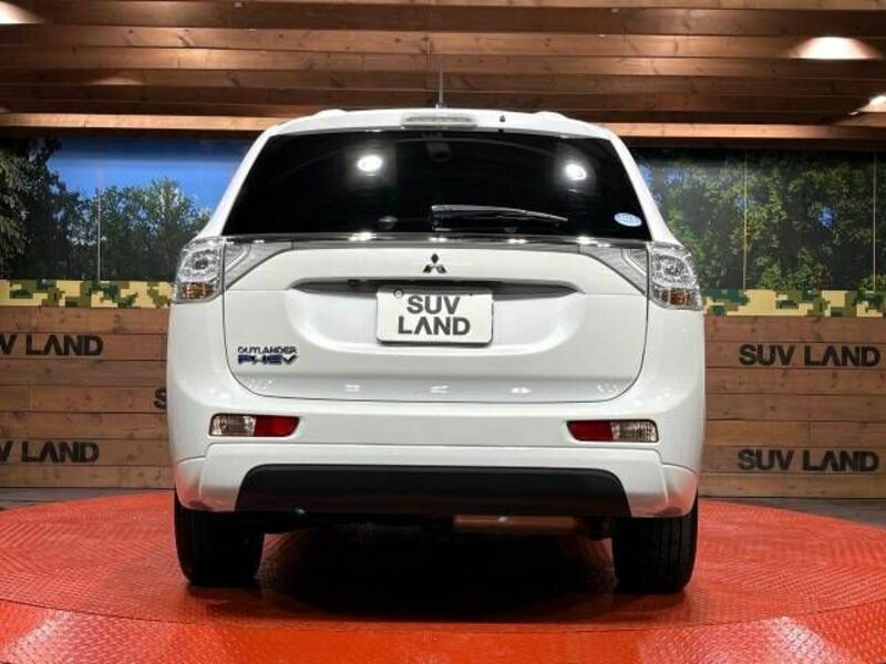 OUTLANDER PHEV