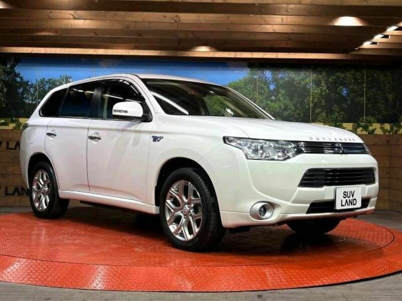 OUTLANDER PHEV