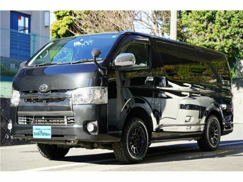 HIACE VAN