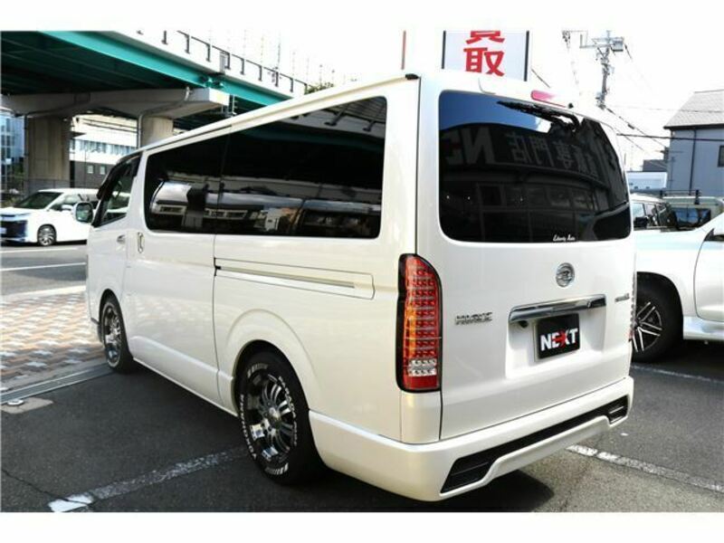 HIACE