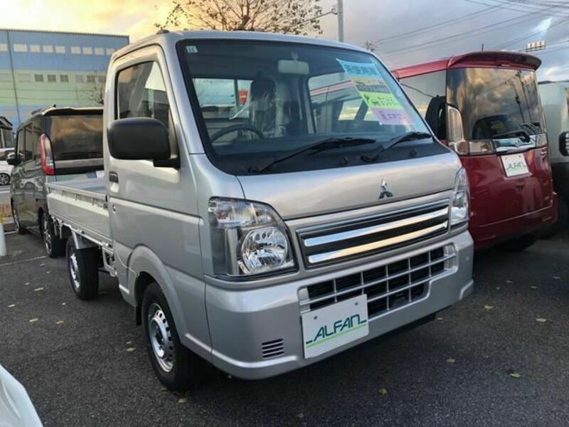 MITSUBISHI MINICAB TRUCK