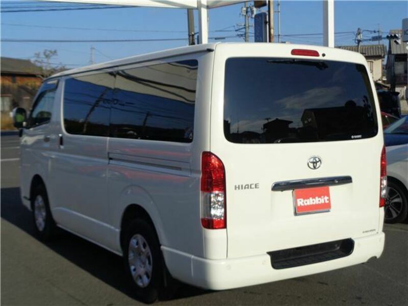 HIACE