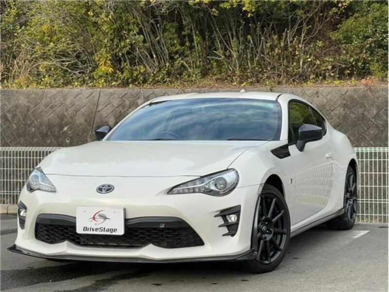 TOYOTA 86