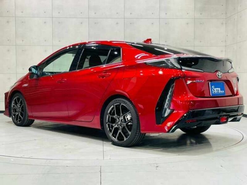 PRIUS PHV