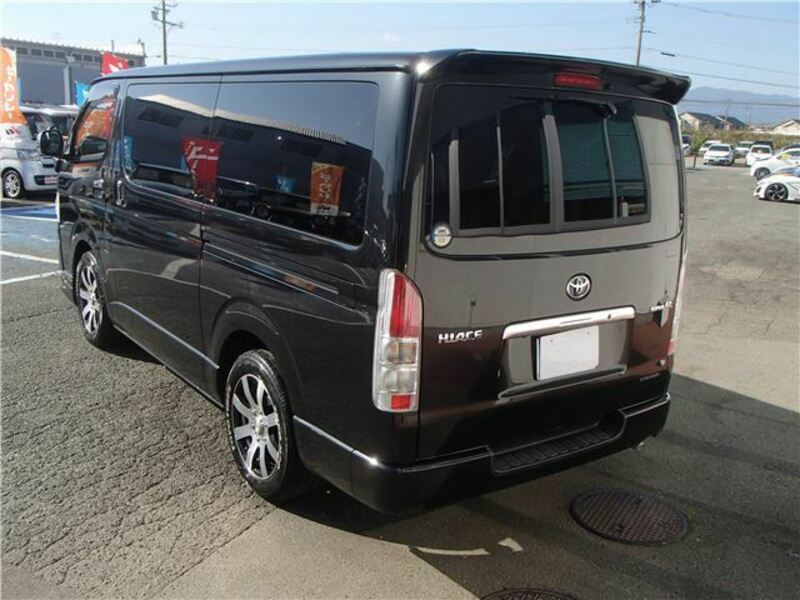 HIACE