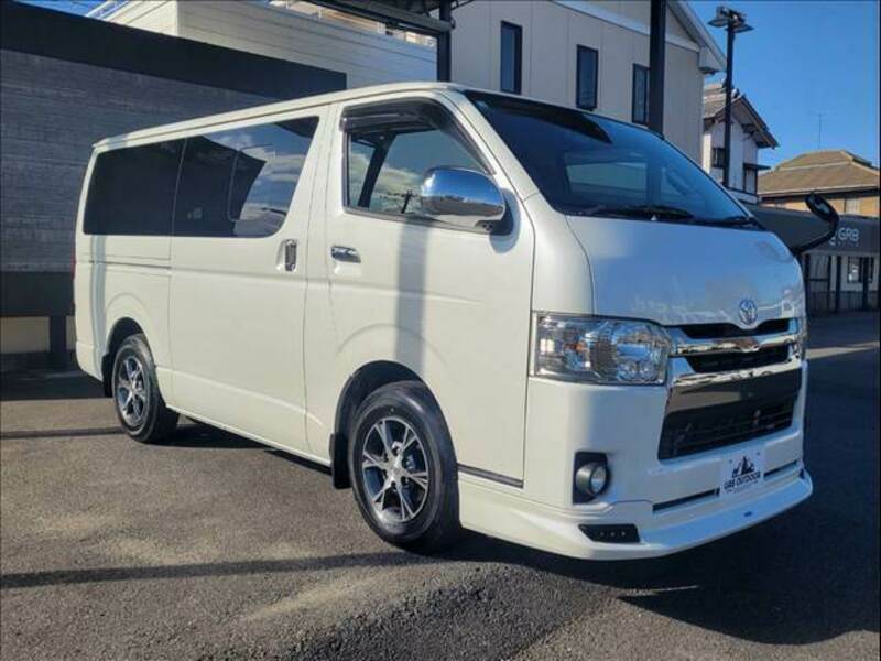 HIACE VAN