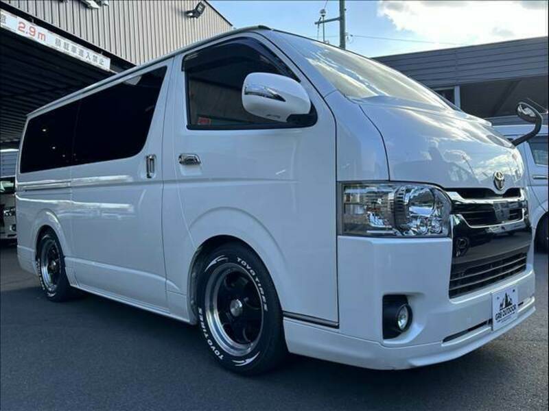 HIACE VAN