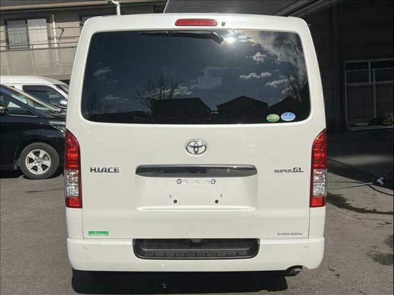 HIACE VAN