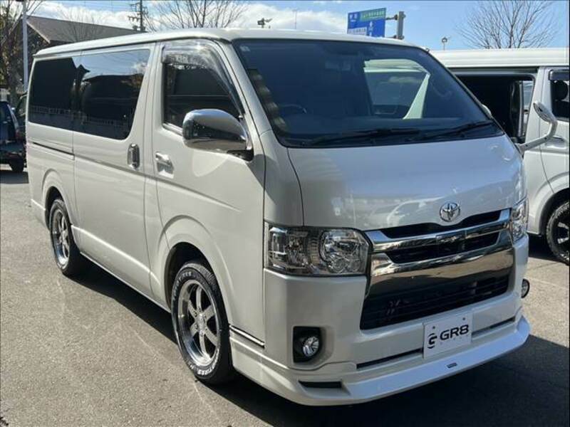 HIACE VAN