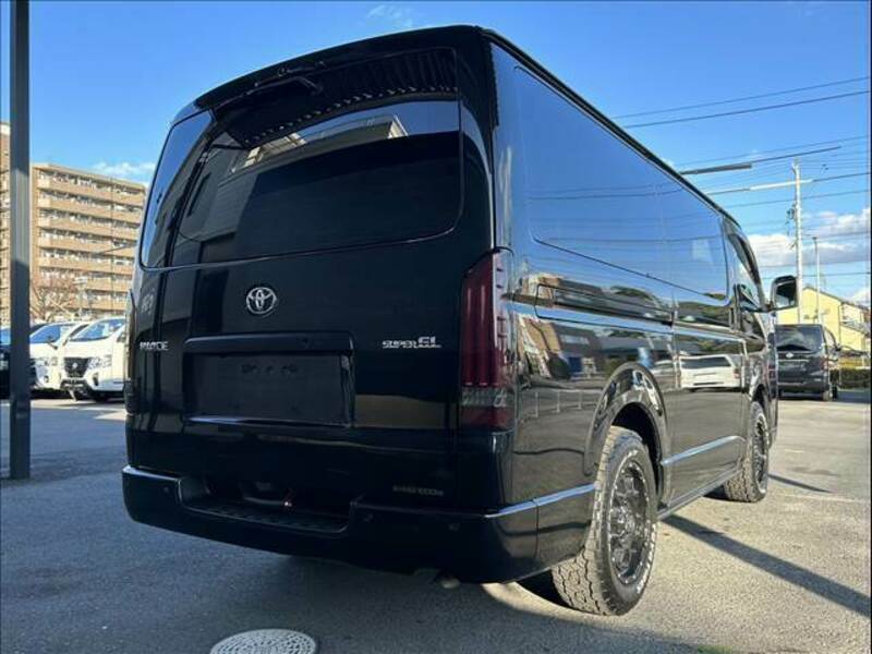 HIACE VAN